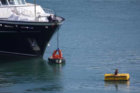 26 July 2020 - 09-26-44
And the Virginian slotted into its bay between the two main mid-stream buoys perfectly
----------------------
62 metre superyacht Virginian in Dartmouth